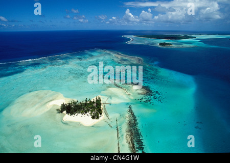 Francia, Polinesia francese, arcipelago sottovento, Bora Bora Motu Tapu (vista aerea) Foto Stock