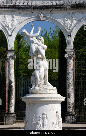 Francia, Yvelines, parco del Chateau de Versailles, elencato come patrimonio mondiale dall UNESCO, Bosquet de la Colonade, rotondo Foto Stock