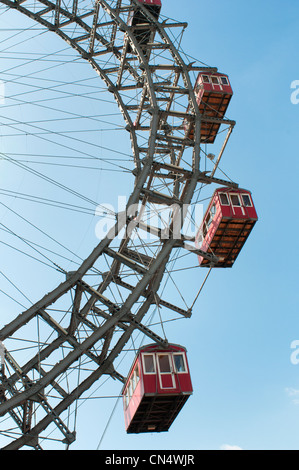 Il Wiener Riesenred (Vienna Ruota Gigante) è uno dei più antichi Ferris ruote in tutto il mondo, Vienna, Austria Foto Stock