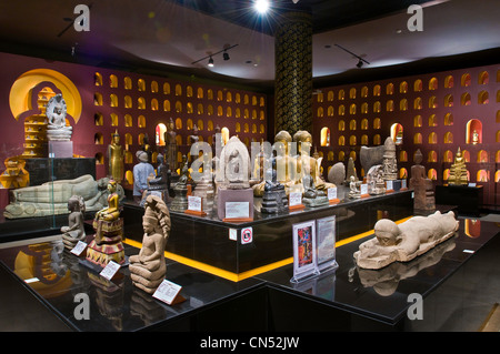 Cambogia Siem Reap provincia, città di Siem Reap, Angkor Museo Nazionale, mille Budha statue room Foto Stock