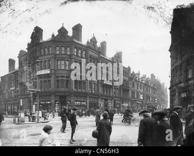 Bradley's Toy & Fancy Emporium, Princes Square, Wolverhampton, nei primi anni del XX secolo. Foto Stock