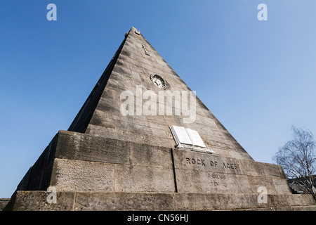 La piramide di stelle nella valle cimitero, Stirling, in Scozia. Foto Stock