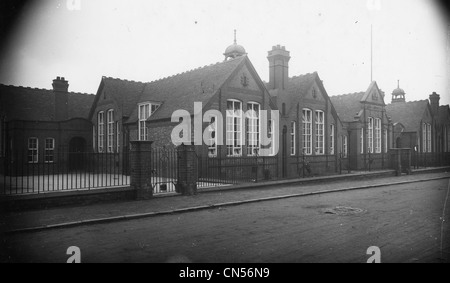 Woden Road Scuola, Wednesfield, Wolverhampton, metà del XX secolo. Foto Stock