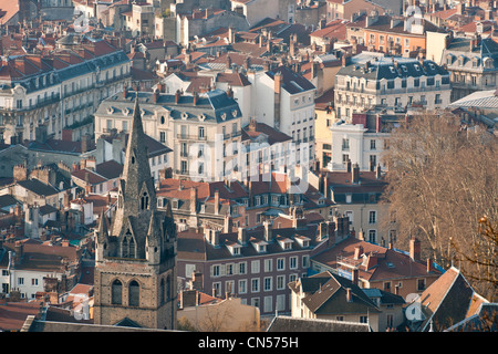 Francia, Isere, Grenoble, la città vecchia, il campanile della chiesa di St Andrew Foto Stock