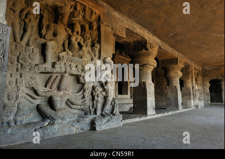 India, stato di Maharastra, Ellora, Grotte di Ellora elencati come patrimonio mondiale dall' UNESCO, grotta N°21, VII secolo Foto Stock