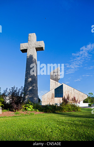 Canada, Provincia di Quebec, Gaspe Peninsula, Gaspe, il Cristo re Cattedrale è la sola cattedrale di legno in America del Nord Foto Stock