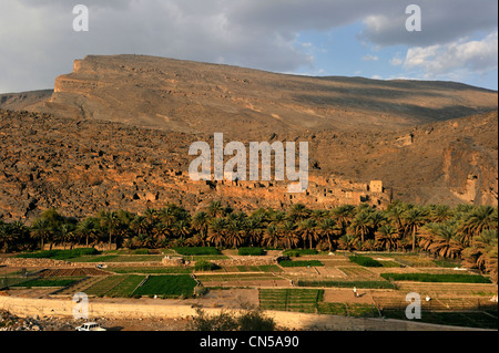 Il sultanato di Oman, Al Dakhiliyah Regione, Western montagne Hajar, Ghul Foto Stock