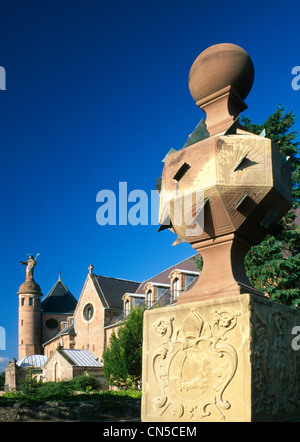 Francia, Bas Rhin, Ottrot, Mont St Odile, meridiana geografica con facce 24 Foto Stock