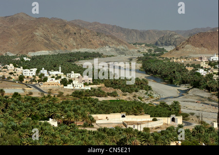 Il sultanato di Oman, Al Dakhiliyah Regione, Western montagne Hajar, Wadi Fanja Foto Stock