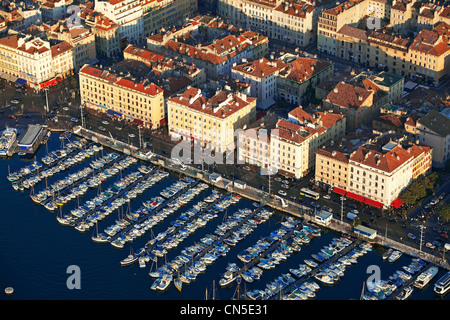 Francia, Bouches du Rhone, Marsiglia, 1° distretto, Vieux Port, Quai de Rive Neuve (vista aerea) Foto Stock