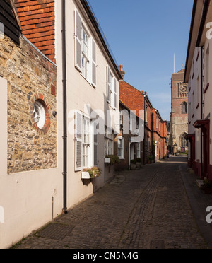 Lombard Street, Petworth, West Sussex, in primavera. Foto Stock