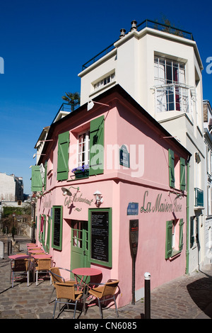 Francia, Parigi, la Butte Montmartre, la facciata del ristorante La Maison Rose dipinta da Utrillo situato sulla strada Abreuvoir Foto Stock