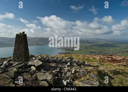 Vista da Slieve Martin affacciato Carlingford Lough, Irlanda del Nord. Foto Stock