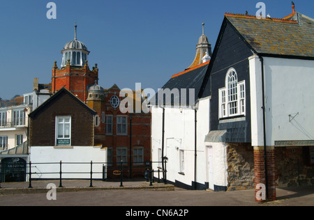 Regno Unito, Dorset, Lyme Regis Museum e Guildhall Foto Stock