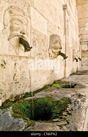 Europa Italia Abruzzo Provincia di L'Aquila Scanno Sarracco Fontana Foto Stock