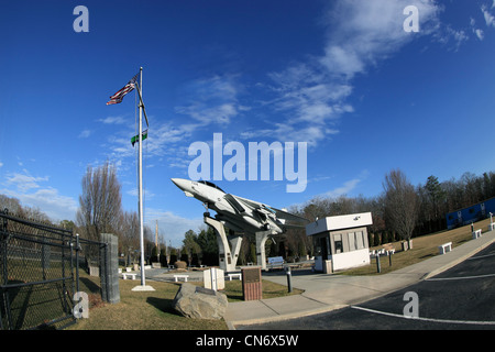 Grumman F-14 Tomcat U.S. Navy fighter jet su display a Grumman Memorial Park Calverton Long Island NY Foto Stock