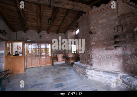 All'interno del monastero Roussanou, regione di Meteora, pianura della Tessaglia, in Grecia. Foto Stock