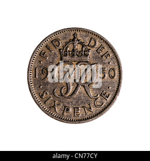 Un inglese pre sixpence decimale moneta datata 1950 su sfondo bianco Foto Stock