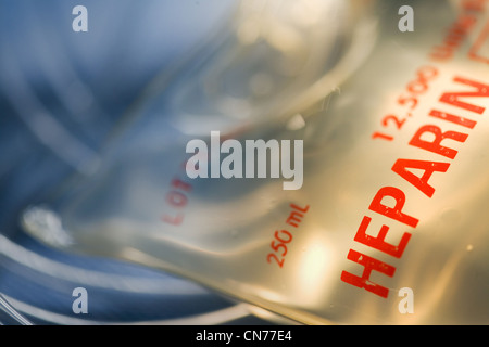250ml sacchetto di anticoagulante eparina sangue farmaco più sottile della medicina con tubo Foto Stock