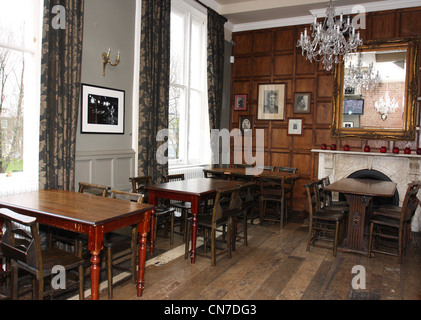 Camden pub, The Hawley Arms, regolarmente frequentato dal cantante Amy Winehouse, prima della sua morte nel 2011. Foto Stock