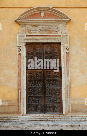 Francia, Alpes Maritimes, frazione Bevera Valle, Sospel, Cattedrale di St Michel Foto Stock