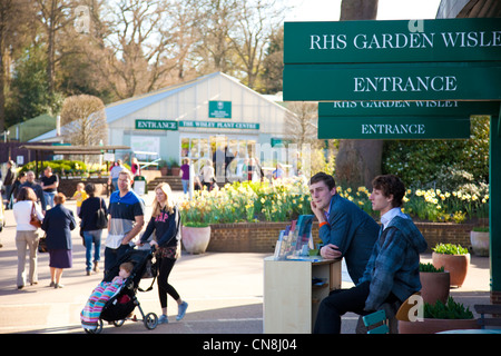 Ingresso al giardino RHS Wisley,nel Surrey, Inghilterra, Regno Unito. Foto Stock