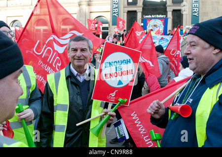 Unite picchetti durante l'N30 giorno di azione, Leeds Foto Stock