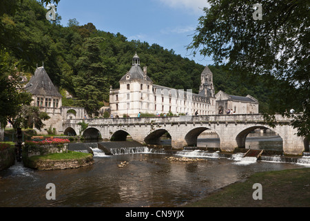 Francia, Dordogne, Brantome, abbazia Saint Pierre de Brantome è un ex Abbazia dei Benedettini Foto Stock