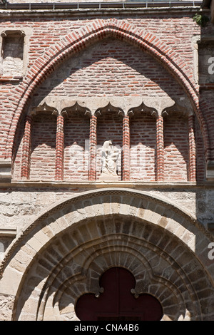 Francia, Lot, Cahors, la Cattedrale di Saint Etienne, portale sud Foto Stock