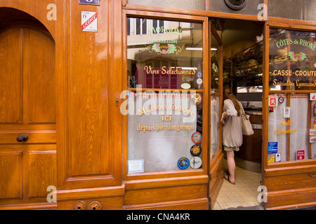 Francia, Rhone, Lione, storico sito elencato come patrimonio mondiale dall' UNESCO, Cafe des Federazioni Bouchon Lyonnais (tipico e Foto Stock