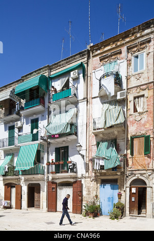 L'Italia, Puglia, Bari, la piazza della città vecchia Foto Stock