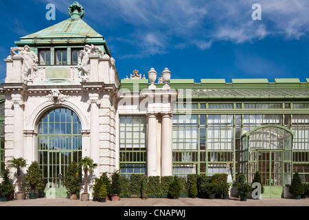 Austria, Vienna, centro storico sono classificati come patrimonio mondiale dall'UNESCO, il Palazzo di Hofburg, Burggarten, Palmenhaus, imperiale Foto Stock