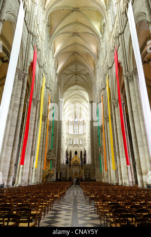 Francia, Somme, Amiens, all'interno di Notre Dame d'Cattedrale di Amiens, classificato come patrimonio mondiale dall' UNESCO Foto Stock