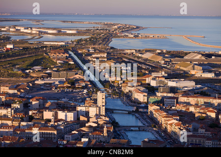 Francia, Herault, Sete, punto di vista dalla cattedrale di Notre Dame de la Salette, Canal de la Peyrade Foto Stock