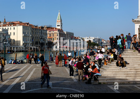 L'Italia, Veneto, Venezia, elencati come patrimonio mondiale dall' UNESCO, il quartiere di Dorsoduro, posto campo de la salute Foto Stock