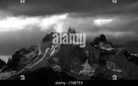 Los Cuernos Parco Nazionale Torres del Paine Patagonia Cile Foto Stock