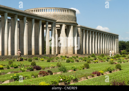 Taukkyan War Graves Birmania il Cimitero di guerra del Commonwealth è per i soldati alleati del Commonwealth britannico che morirono in battaglia in Birmania durante la seconda guerra mondiale. Yangon Rangoon Birmania Myanmar HOMER SYKES Foto Stock