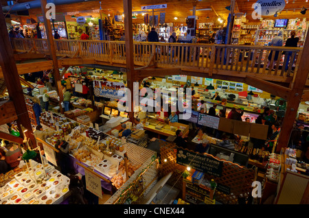 Cibo fatto in casa e i negozi di artigianato nella piscina st jacobs farmers market ontario Foto Stock