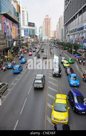 Nuovo Phetchaburi Road, Ratchathewi District, Bangkok, Thailandia Foto Stock