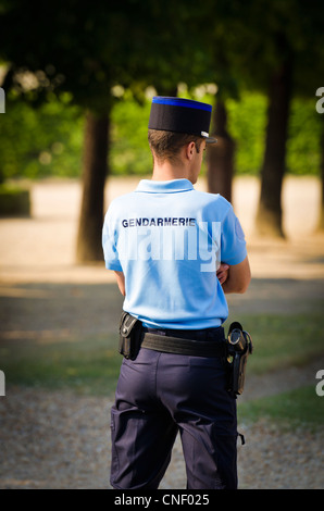 Gendarme a Les Invalides, Parigi, Francia Foto Stock