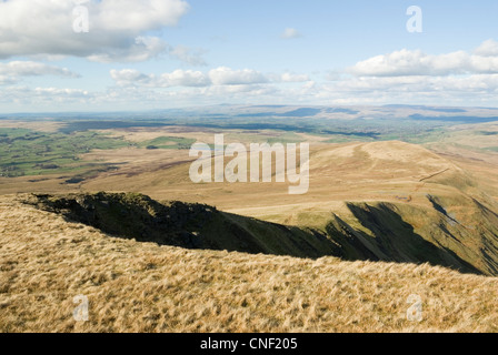 Vista dal cinghiale cadde ridge in alto Eden Valley in Cumbria Foto Stock