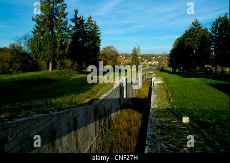 Rogny Les Sept Ecluses, Yonne,Borgogna, Francia Foto Stock