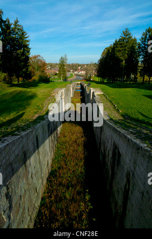 Rogny Les Sept Ecluses, Yonne,Borgogna, Francia Foto Stock