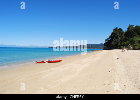 Cattedrale Cove Beach, Te Whanganui-A-Hei riserva marina, Penisola di Coromandel, regione di Waikato, Isola del nord, Nuova Zelanda Foto Stock