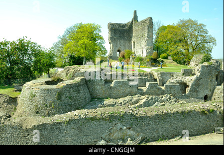 Castel di Domfront a molla, Orne, in Normandia, Francia Foto Stock