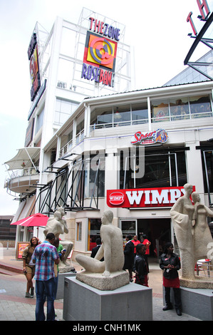 La zona @ Rosebank shopping centre, Rosebank, Johannesburg, provincia di Gauteng, Repubblica del Sud Africa Foto Stock