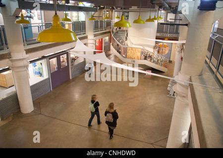 Torpedo Factory Art Center di Alexandria in Virginia Foto Stock