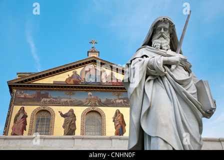 Roma - st. Paolo s satatue per st. Paolo - basilica di San Paolo fuori le mura basilica Foto Stock