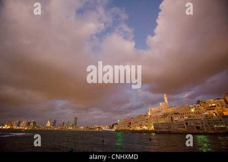 Fotografia del porto e la città vecchia di Jaffa di notte Foto Stock