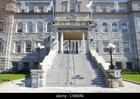 Passaggi e ingresso al Municipio, Newport, Rhode Island Foto Stock